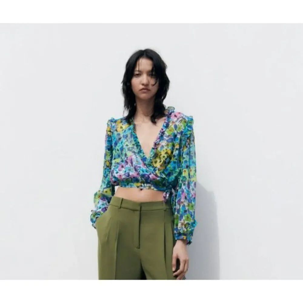 Zara Womens Cropped Blouse Top S Blue Surplice Vneck Floral Ruffled 2587/058 NWT